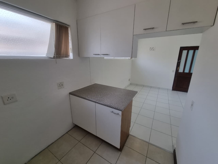 To Let 0 Bedroom Property for Rent in Sea Point Western Cape